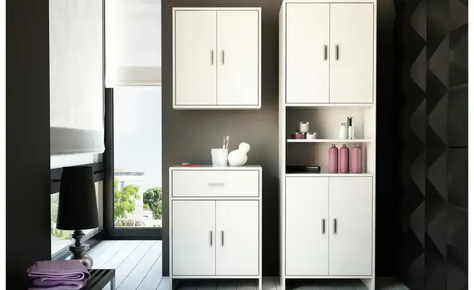 Bad-Hochschrank Innsbruck