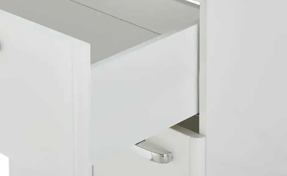 Bad-Hochschrank Lienz