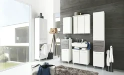 Bad-Wandschrank Friesach