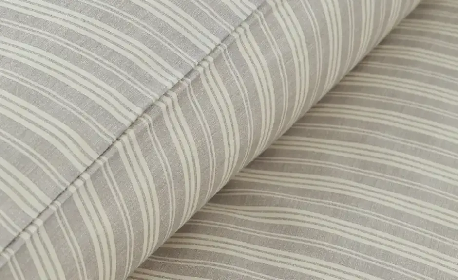 Como Green Satin Wende-Bettwäsche Calm Stripes