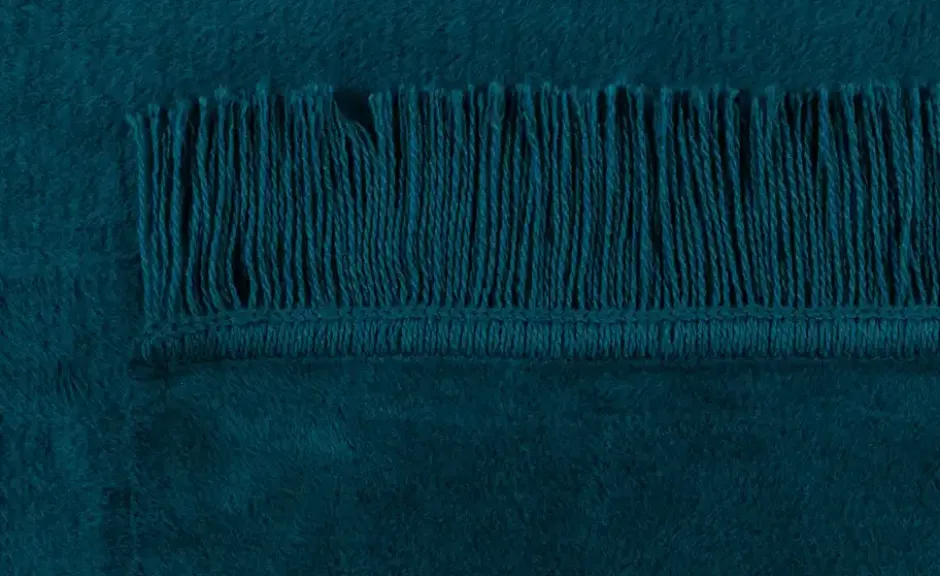 como Kuscheldecke mit Fransen Sophia