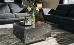 Couchtisch in Marmor-Optik