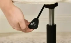 Drehbarer Sessel