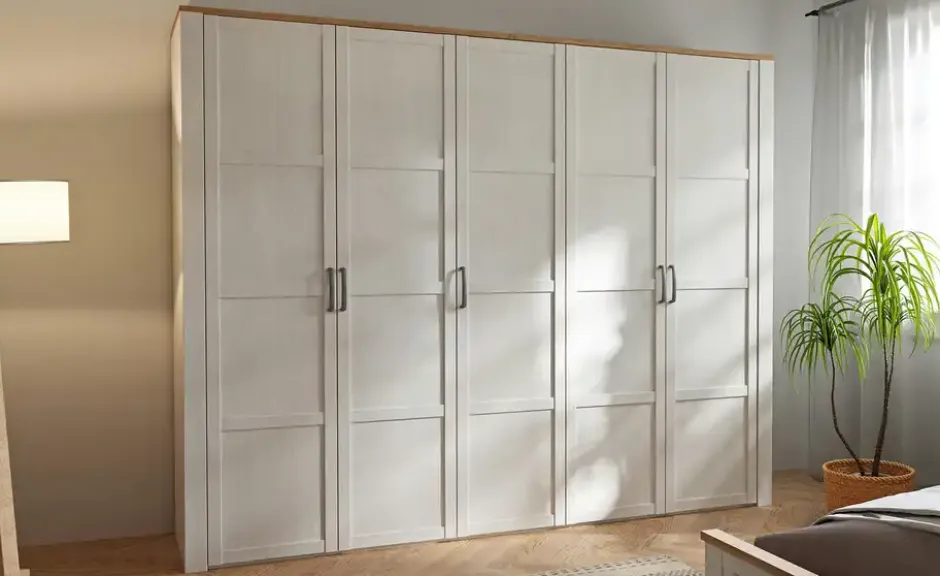 Drehtürenschrank Bohol