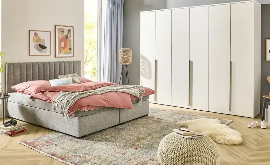 Drehtürenschrank Kevo