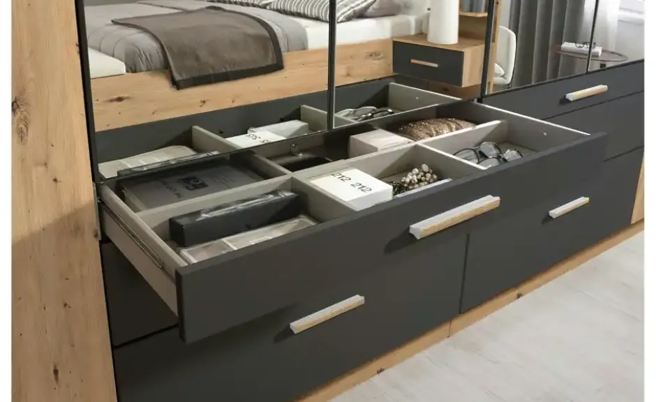 Drehtürenschrank Mosbach