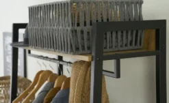 Garderobe Chone