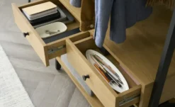Garderobe Chone