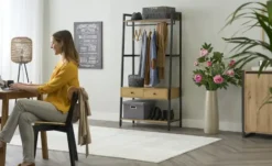 Garderobe Chone