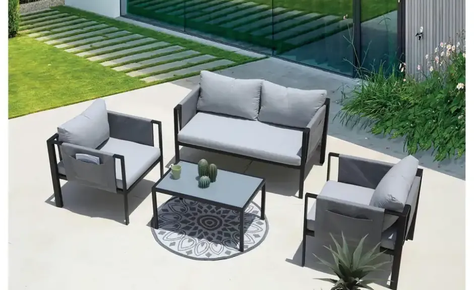 Gartenmöbel-Set