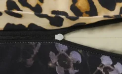 indigo Mako-Satin Wende-Bettwäsche Leo Love