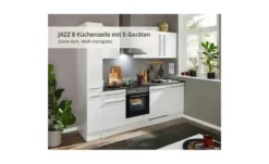 Küchenzeile mit E-Geräten