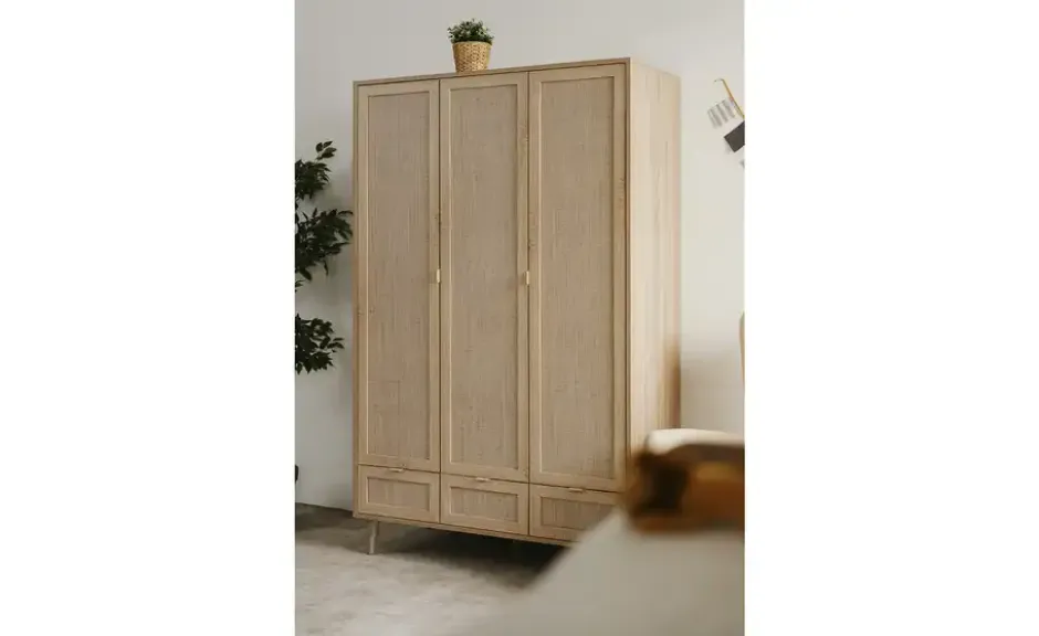 Kleiderschrank Bali