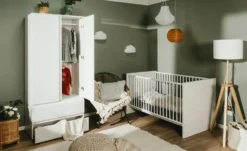 Kleiderschrank Image