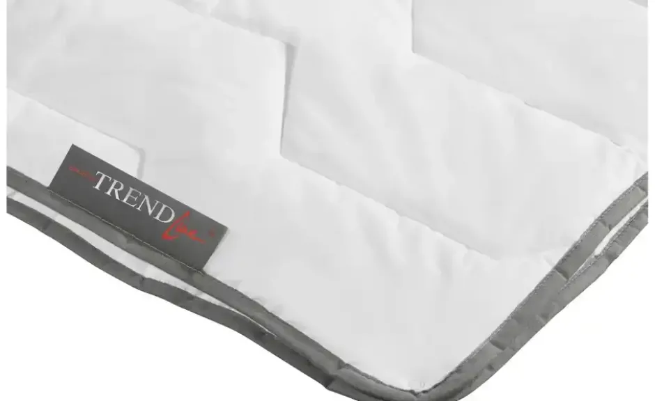 Leicht-Steppbett