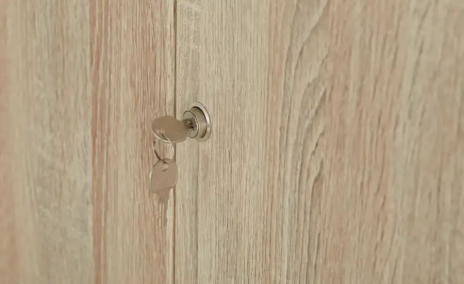 Schrank mit Schloss Multischrank-System