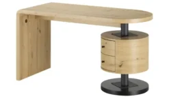 Schreibtisch