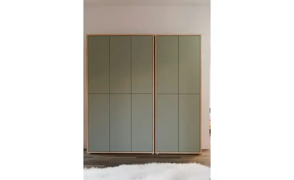 Schuh- und Mehrzweckschrank Bolivar