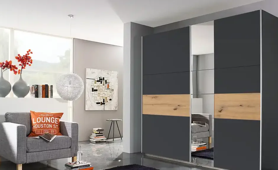 Schwebetürenschrank Korbach