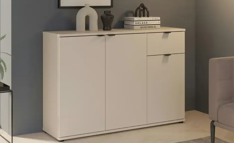 Sideboard Guamani