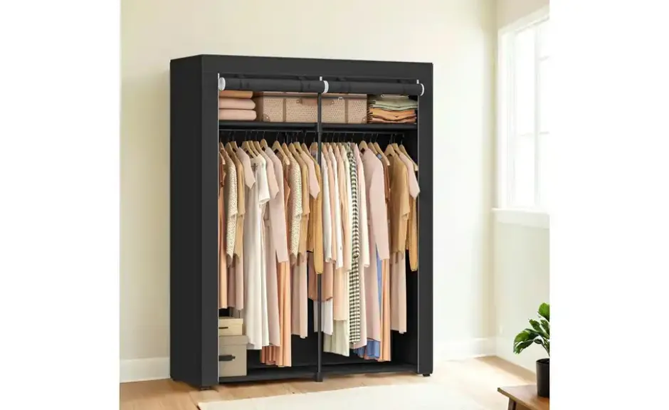 Stoffschrank